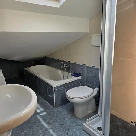 Express Sleep Fiumicino Airport Holiday home