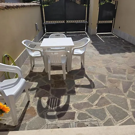 Express Sleep Airport Сasa de vacaciones Fiumicino